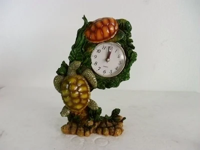 Horloge créative en résine, tortue artisanale, ornement décoratif de bureau parfait